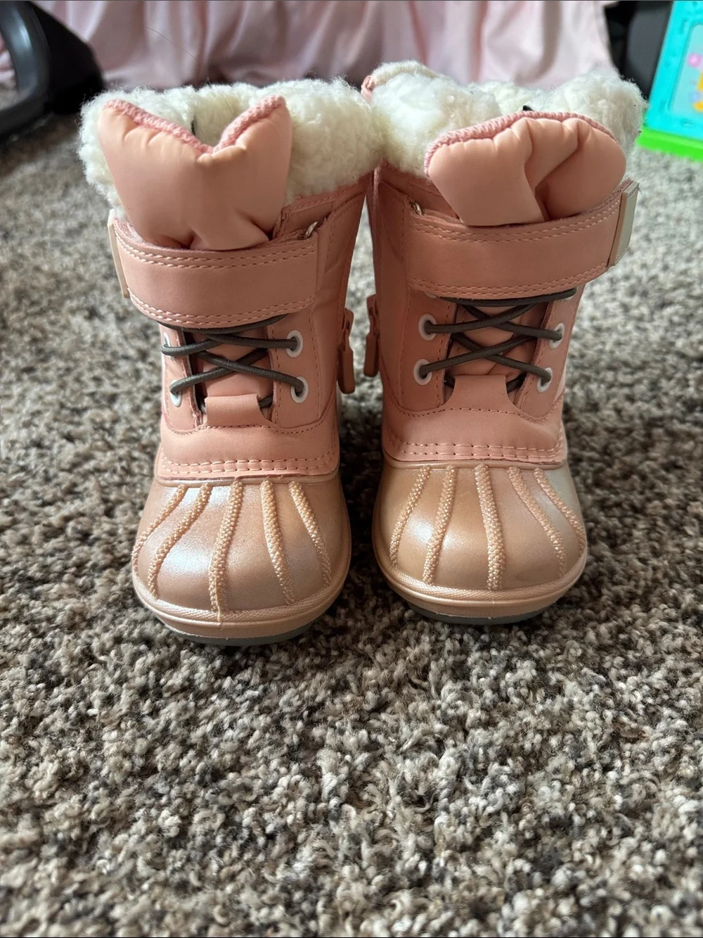 Cat & Jack Pink Faux-Fur Lined Girls' Snow Boots